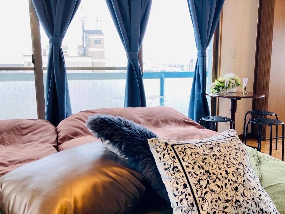 Good Stay Hostel 難波ⅱスイート Osaka Lägenhet