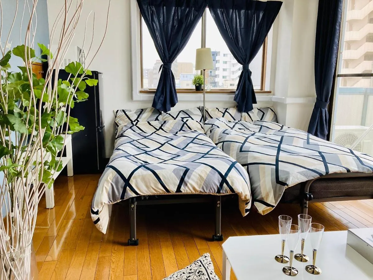 Good Stay Hostel 難波ⅱスイート Osaka Lägenhet